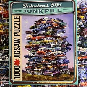 🧩 1000 piece “Fabulous 50s Junkpile”. Wonderfully unique and special. Complete.